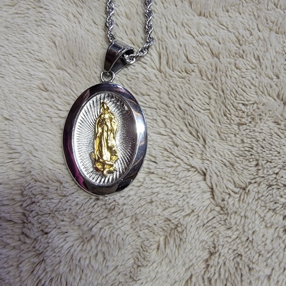 Silver Rope Chain Necklace - Picture 2 of 4